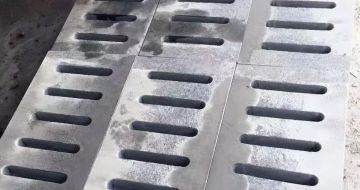  芝麻灰石材沟盖板