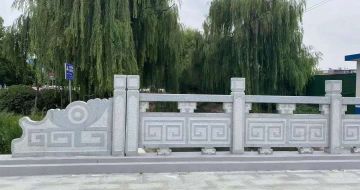  芝麻灰桥栏杆、河道栏杆安装效果