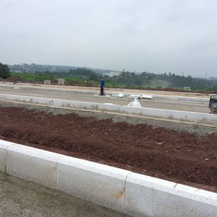 花岗岩路沿石在市政道路上的应用