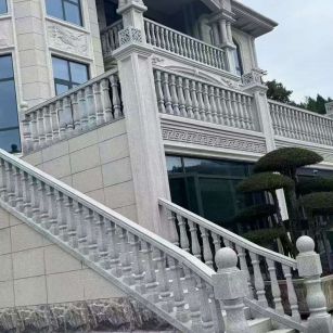  芝麻白别墅，栏杆