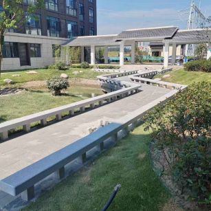  芝麻灰小区坐凳&栏杆安装效果