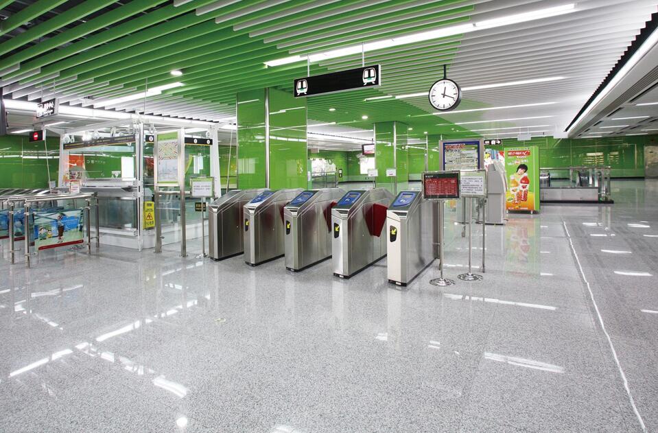 芝麻灰在地铁站的案例