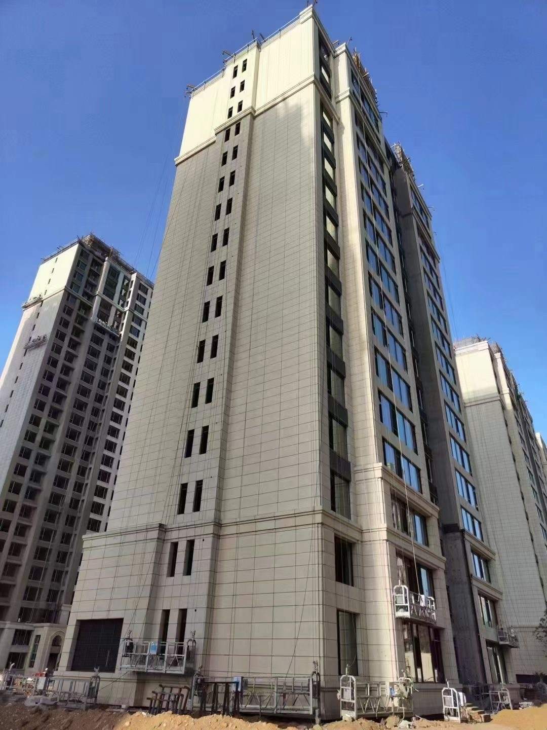 黄金麻高端小区，外墙干挂