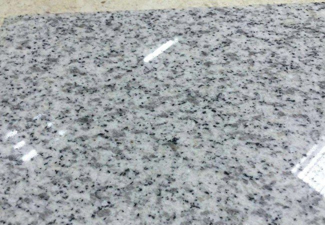 芝麻白光面